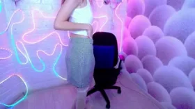 Camgirl Monicka en ligne - chat webcam en direct
