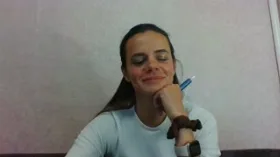Camgirl Oliviya en ligne - chat webcam en direct