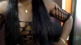 Camgirl Naomi24 en ligne - chat webcam en direct