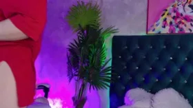 Camgirl GoldenGoddes en ligne - chat webcam en direct