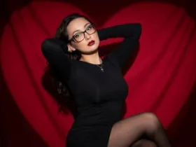 Camgirl EvaSarazardje en ligne - chat webcam en direct