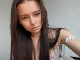 Camgirl ElenoreBaksh en ligne - chat webcam en direct