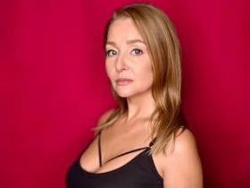 Camgirl SensualLea en ligne - chat webcam en direct