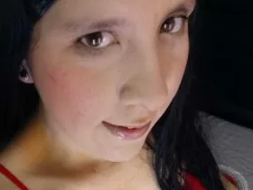 Camgirl KellyRamone en ligne - chat webcam en direct