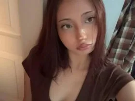 Camgirl ElaneBoth en ligne - chat webcam en direct
