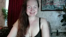 Camgirl EmilyDoth en live webcam amateur