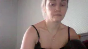 Camgirl PrettyTanya en live webcam amateur