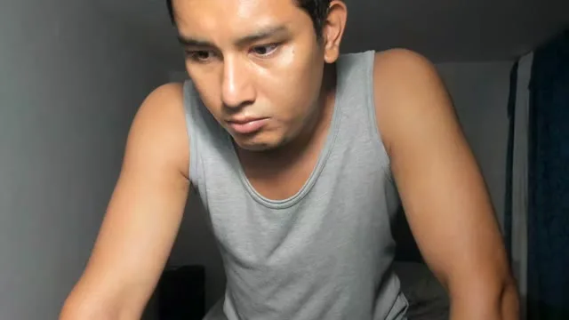 Camgirl SweetLatin en live webcam amateur