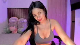 Camgirl Amazona en live webcam amateur