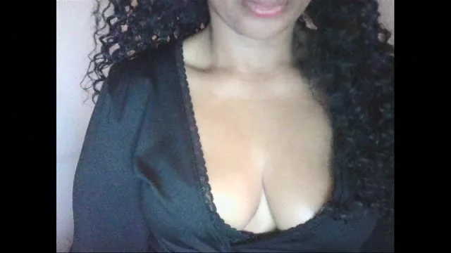 Camgirl Kelisha en live webcam amateur