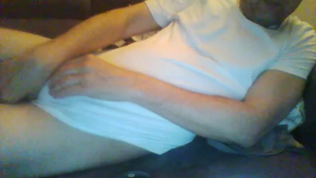 Camgirl MrNiceGuy en live webcam amateur
