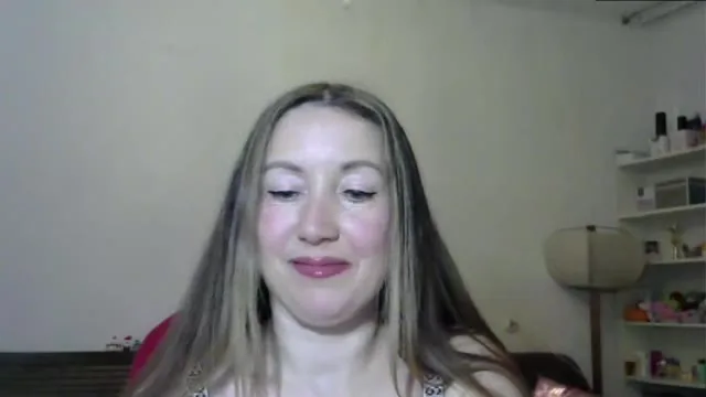 Camgirl MilfLisethia en live webcam amateur
