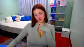 Camgirl Yummye en live webcam amateur