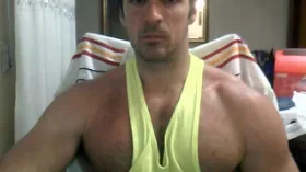Camgirl LEONBOMBON en live webcam amateur