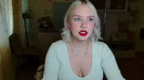 Camgirl BettyMoon en live webcam amateur