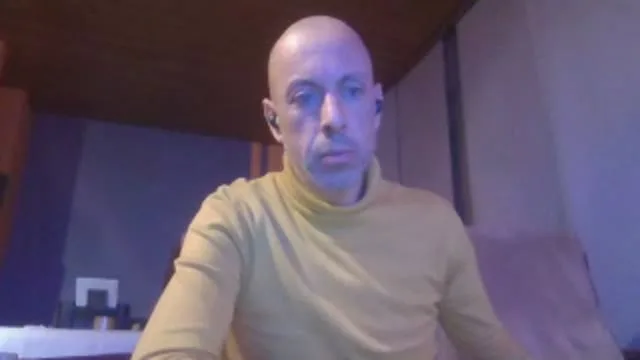 Camgirl bitchito79 en live webcam amateur