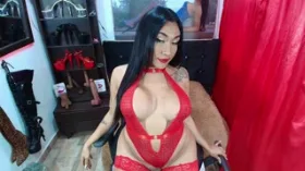 Camgirl AmazingZayra en live webcam amateur
