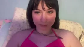Camgirl meelooo en live webcam amateur