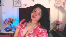 Camgirl kinkyxxx en live webcam amateur