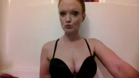 Camgirl Sexiginger22 en live webcam amateur