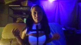 Camgirl HarlowRose en live webcam amateur