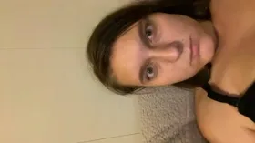 Camgirl Lovecountry en live webcam amateur