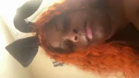 Camgirl Squirter en live webcam amateur