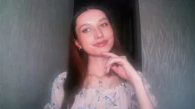 Camgirl LisaLi en live webcam amateur