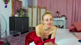 Camgirl PearlEliza en live webcam amateur