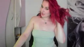Camgirl AnaysHard en live webcam amateur