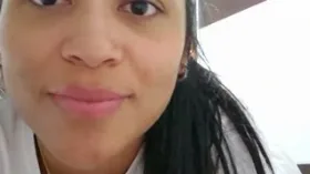 Camgirl Mell en live webcam amateur