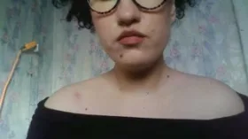 Camgirl Naira en live webcam amateur