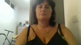 Camgirl boobsmilf en live webcam amateur