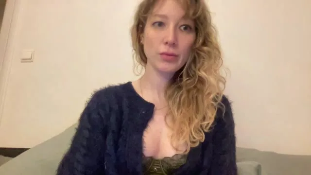 Camgirl NatalieBliss en live webcam amateur