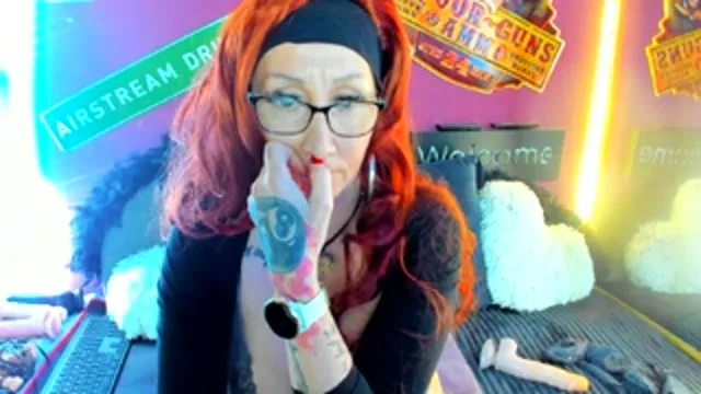 Camgirl EvaGold en live webcam amateur