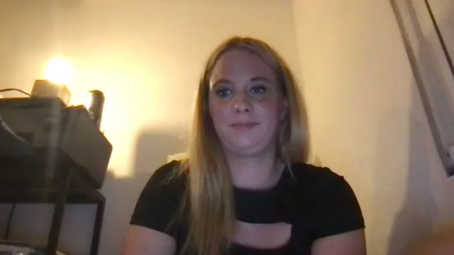 Camgirl XOlivia en live webcam amateur