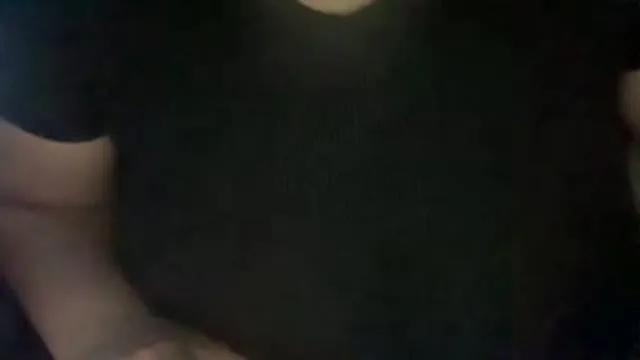 Camgirl minettesexy1 en live webcam amateur