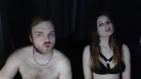 Camgirl Daddyandpup en live webcam amateur