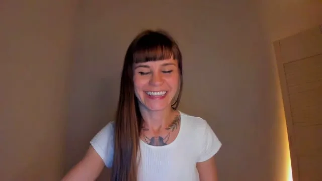 Camgirl LotteHorst en live webcam amateur