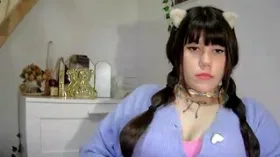 Camgirl LilySunny en live webcam amateur