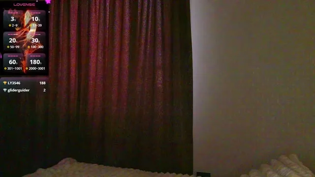 Camgirl Moonie en live webcam amateur