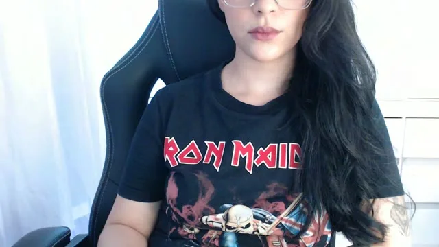 Camgirl Kristen en live webcam amateur