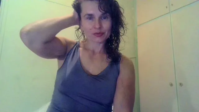 Camgirl Desire4you en ligne - chat webcam en direct