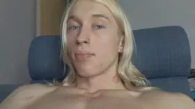 Camgirl ADONIS en live webcam amateur