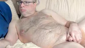 Camgirl MidwestUncut en live webcam amateur