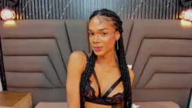 Camgirl NaomiSteward en live webcam amateur