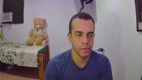 Camgirl yourfantasy en live webcam amateur