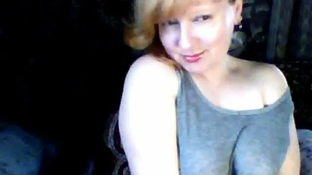 Camgirl Mikorimi en live webcam amateur