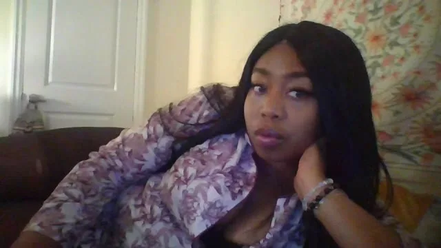 Camgirl sweetcherry7 en live webcam amateur