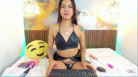 Camgirl LindaCooper en live webcam amateur